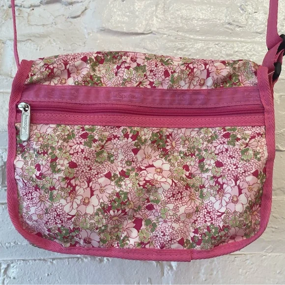 LeSportSac Floral Multi-Way Crossbody Shoulder Bag - Picture 3 of 8